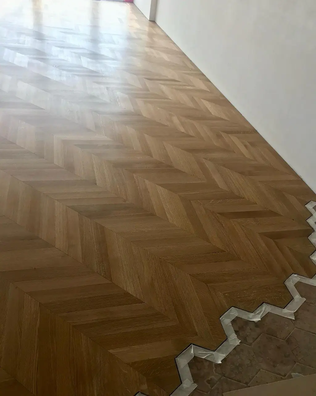 Паркет после шлифовки и лакировки в Минске